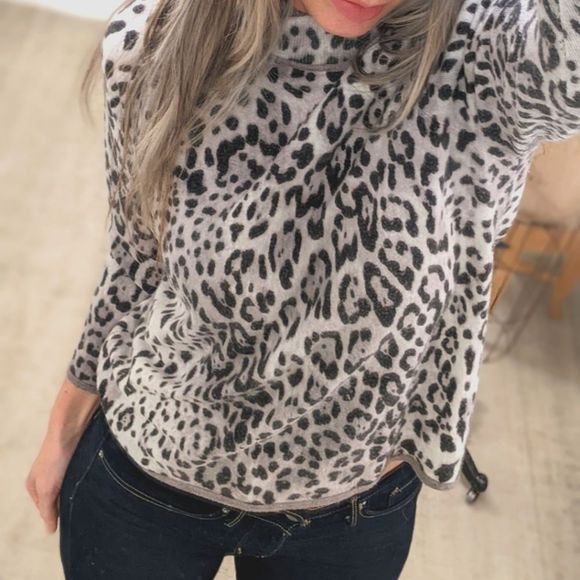 Taupe Leopard Mock Turtleneck Sweater - Picture 1 of 7